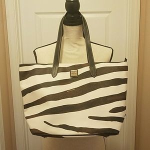 NWOT AUTHENTIC Dooney & Burke Purse